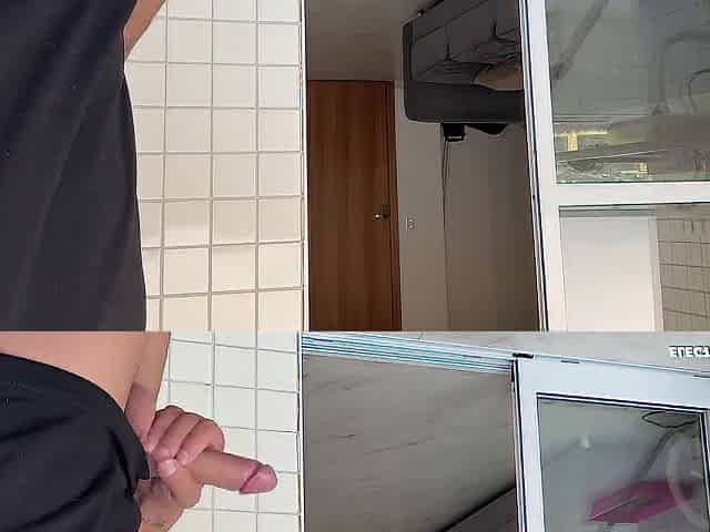 I said her to sweep... that babe took off her clothing. How could I resist that booty, my God?