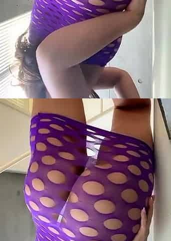 Big boobs milf masturbates with her dildo