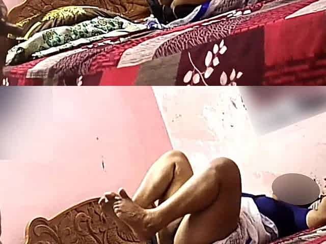 Beautiful Neighbour Wife Sreejaa in Saree Blouse Fucking Good