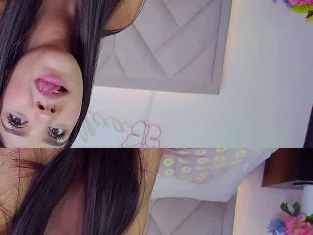 Hot amateur busty brunette masturbate in webcam