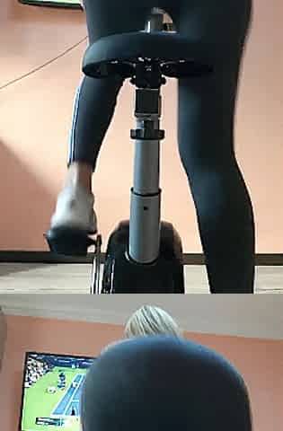 Peeing my bycicle