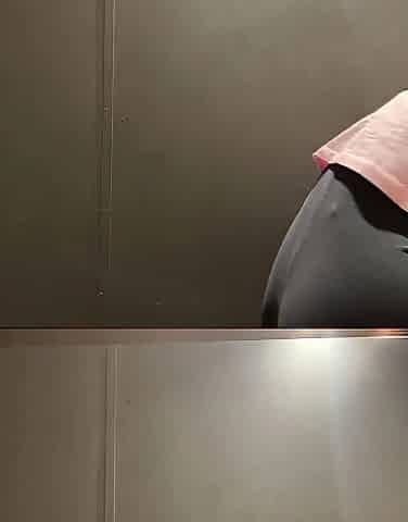 Jucielussie satisfied hard in public gym light
