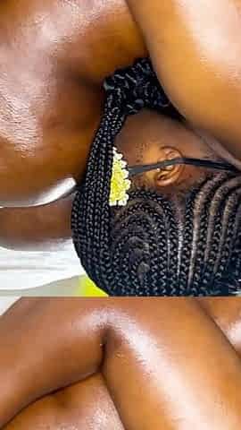 Big Ass Girls Rubbing Pussy to Pussy
