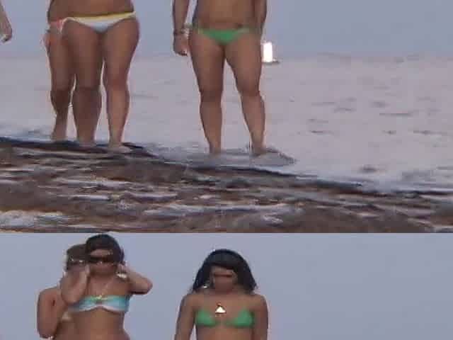 All Natural College Sweethearts Take Their Bikinis off