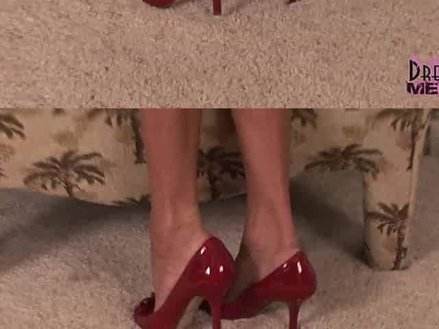 Concupiscent mother I'd like to fuck Marina Plays With Her Juicy Cunt