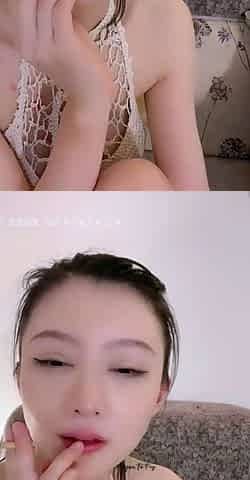 Lewd amateur brunette teen meg davis webcam masturbation
