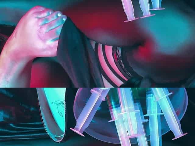 Morrigan & the Substance - Latex, Pantyhose Stuffing & Foot
