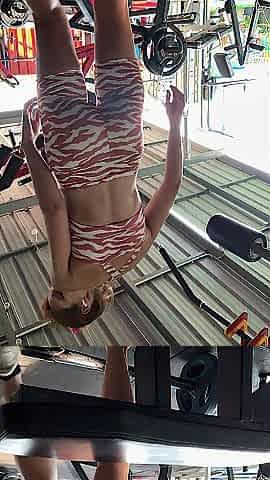 Stretching this constricted redhead gap to take your huge load after gym