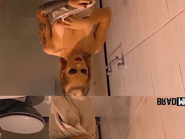 Classy Squeezes Hd Action