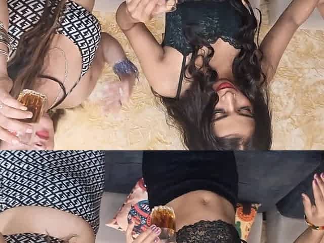 Indian Desi Threesom Lesbian Hardcore Sex Fingring Licking and Sucking Videos