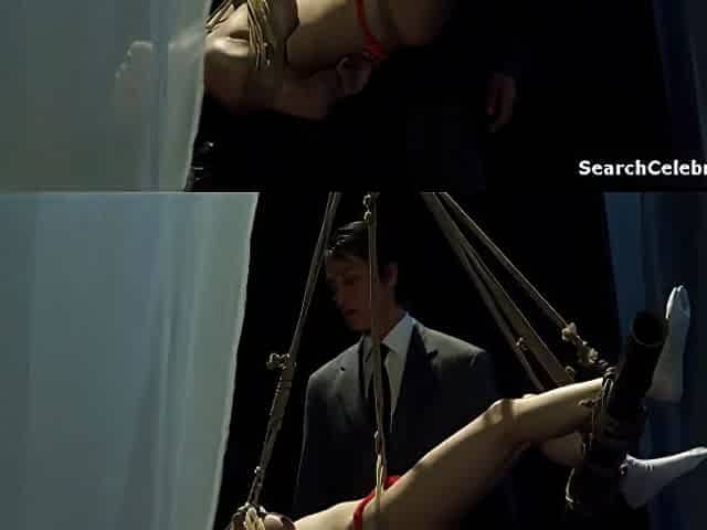 Celebrities Minako Komukai & Kei Mizutani Kissing