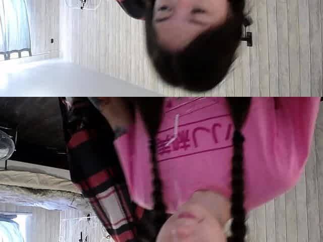Young amateur teen in solo masturbation getting kinky