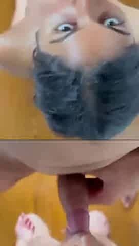 Pissing on girlfriend