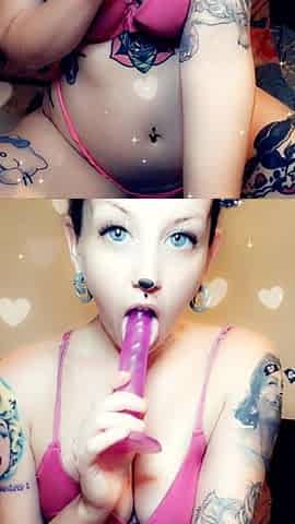 Quick Webcam Dildo Suck & Fuck