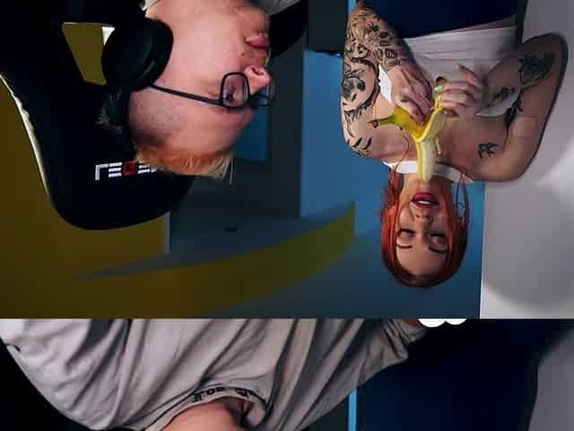 Distracting his gaming with a good blowjob