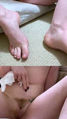 Maitresse Madelines solo foot fetish POV