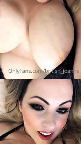 Big boob brunette masturbates on webcam