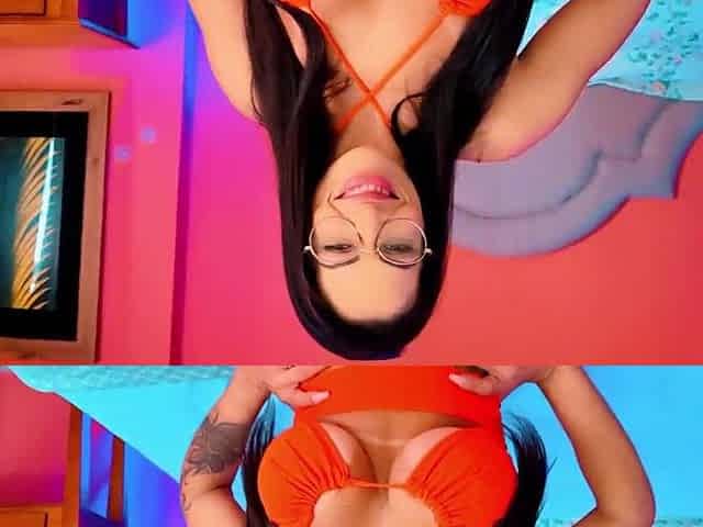 Luxury wench works at the motel and lets the client screw her unfathomable in the booty
