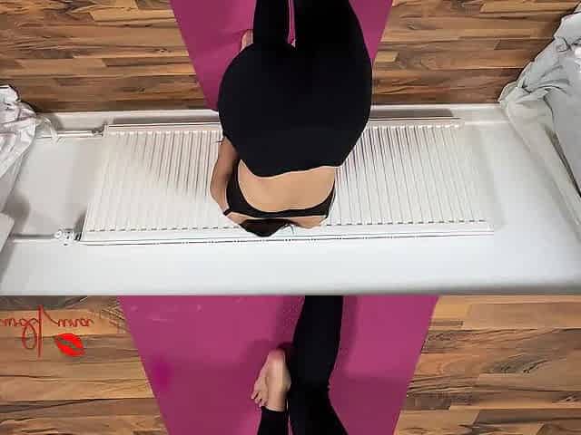 Fit Oriental disrupted in her Workout by lascivious Jock. That babe just now suggests her Butt.