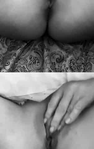 Extreme Squirting Milf