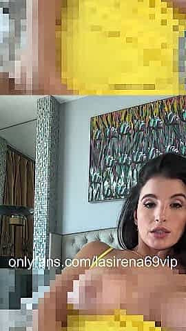 Nasty Female Loves To Play Her Cunt When This babe's Home Alone