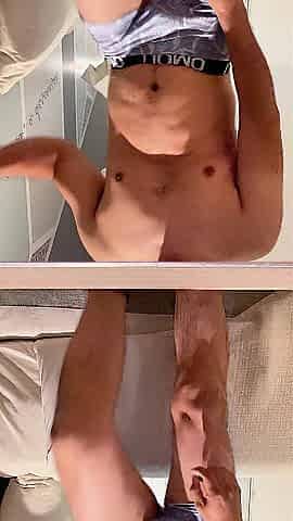 Playing alone with my butt and schlong in the hotel room on a business voyage