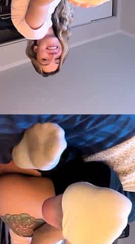 Amateur Foot Fetish Girlfriend Sucks and gives a Footjob