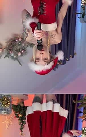 Are You Ready to Sing and Being Clamsy at the New Year Party?
