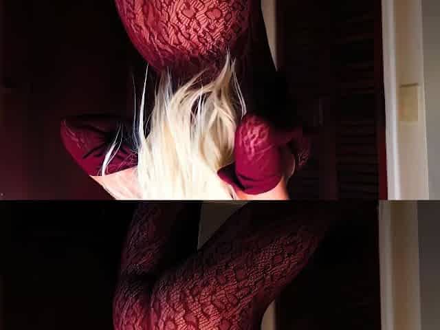 Tarababcock - Sensual Bodysuit Dance - Fan Service Friday
