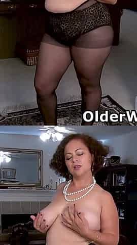 American MILF Marie Black Exposes Her Voluptuous Body