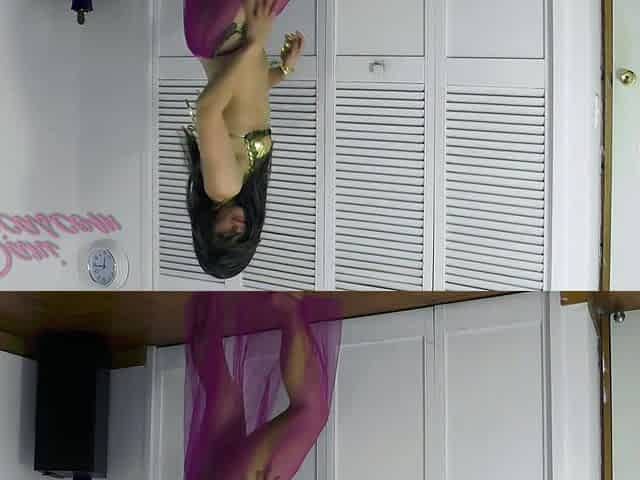 Amateur Webcam Teen Masturbates And Teases