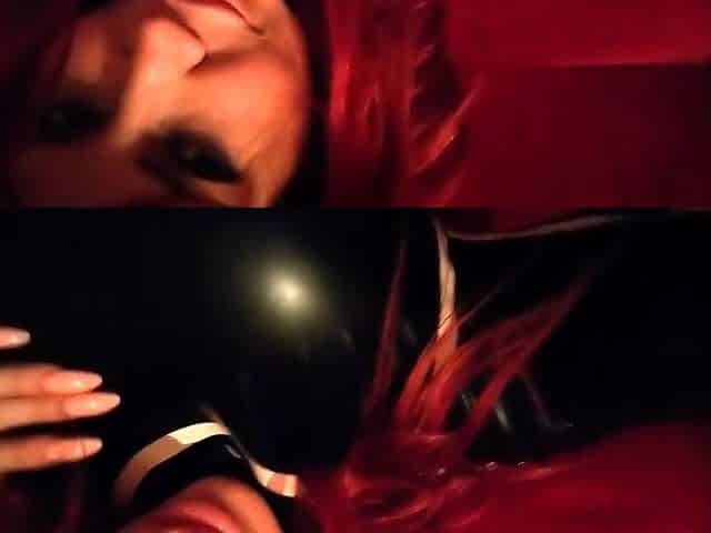 Redhead MILF Lucy Masturbates