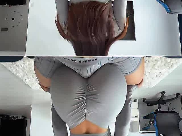 Stepsister I'll let u humping my ramrod ,if u ride it until I cum