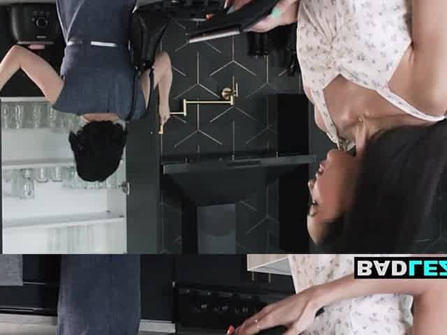 Slim black realtor screw breasty lesbo mother I'd like to fuck client with ding-dong
