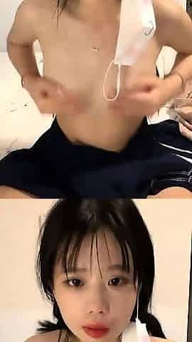 Amateur young teen solo masturbation on her livingroom
