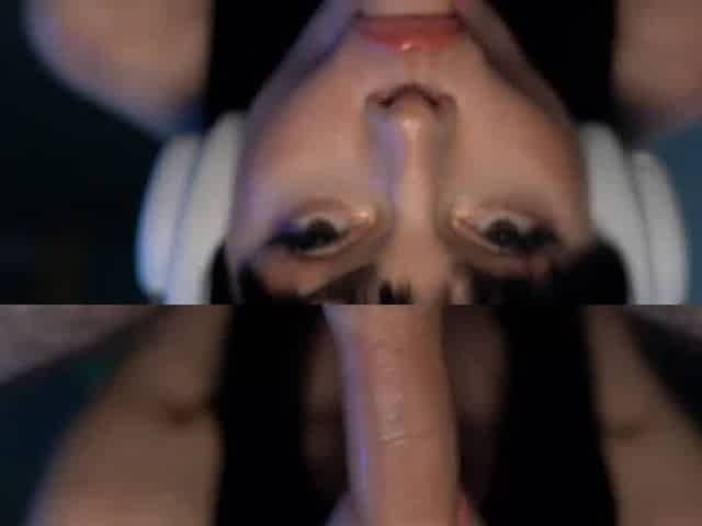 Sucking jizz from a glam gamer's throat - super-fucking-hot hardcore blowjob!