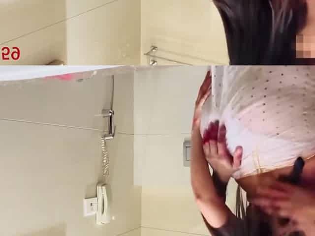Indian Bhabhi Playing Holi With Stepbrother-in-law On Holi Day. Desi Bhabhi