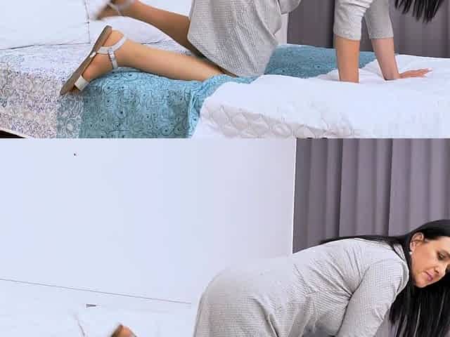 Wearing pantyhose gets Ria in the mood
