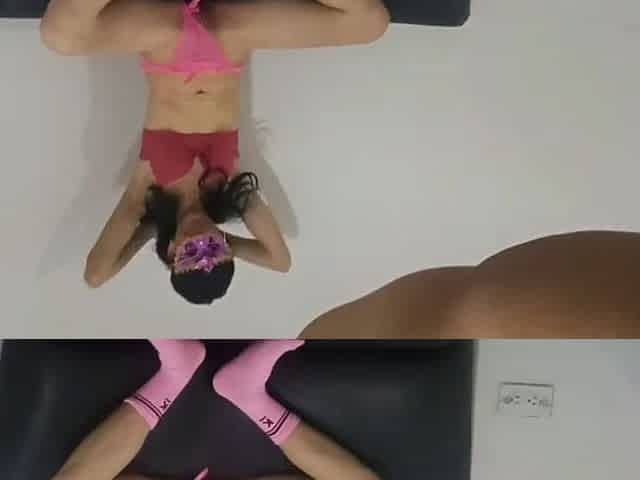 Venezuelan Hot Mature Gets 4-legged Cock
