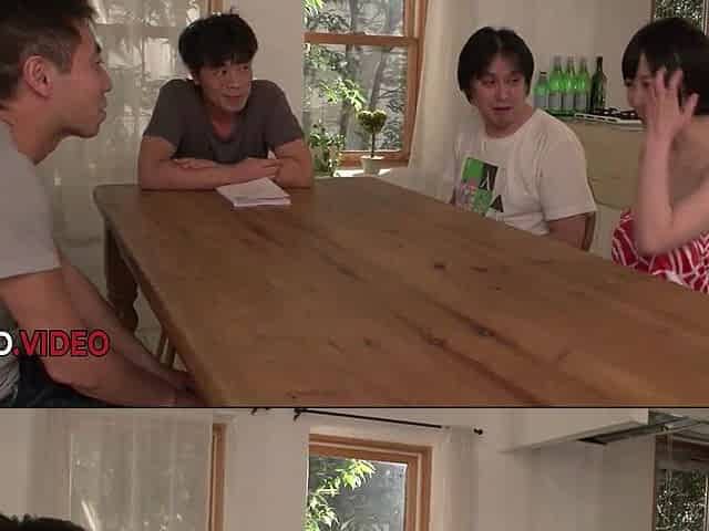 Wild Japanese Yu Shinoda Blows Two Cocks Skillfully in Steamy Action Scene