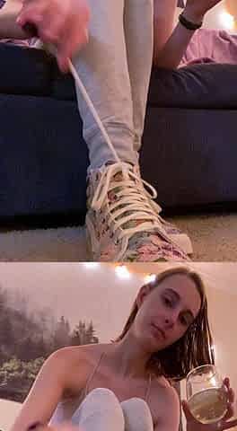 Amateur porn Gives Us Some Foot Fetish Aurora
