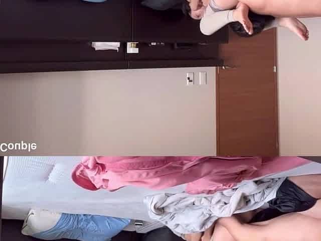 Carpet munch previous to daybed! Just a little caressing makes her cum like insane