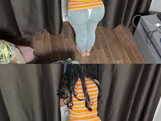 Mature MILF always knows how best to cheer herself up