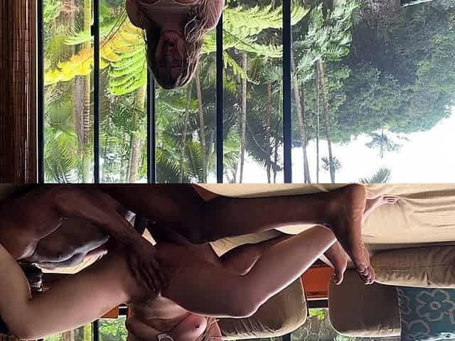 Close up BJ cumshot