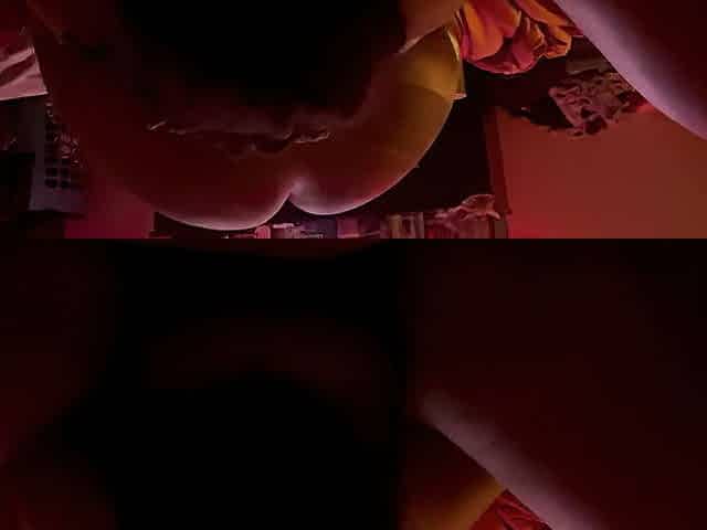 Thick Black Whore Shaking booty during the time that eating cunt
