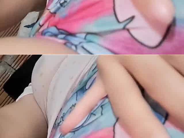 Latina Touches Her Juicy Pussy