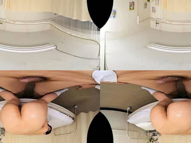 Japanese teen in a hardcore sex