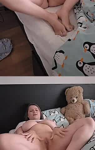 Waking up Wet After a Naughty Dream, Pajama Fingering in Bed