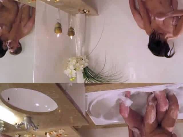 Bubble Bath Sensual Connection