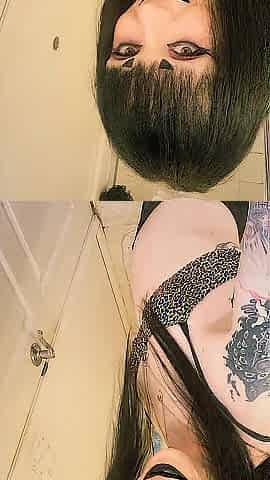 Little striptease from mom